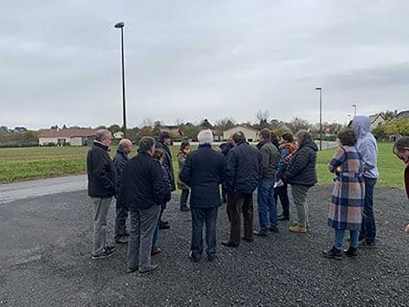 Nouveau circuit-bus avec les élus en Périgord